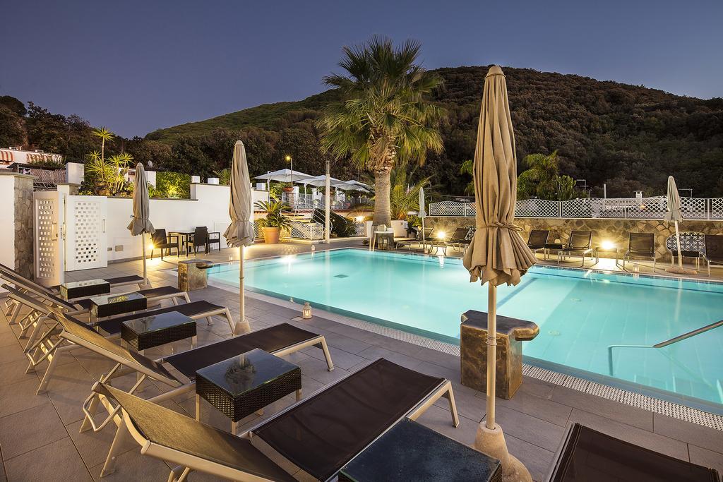 Hotel Grifo Charme &